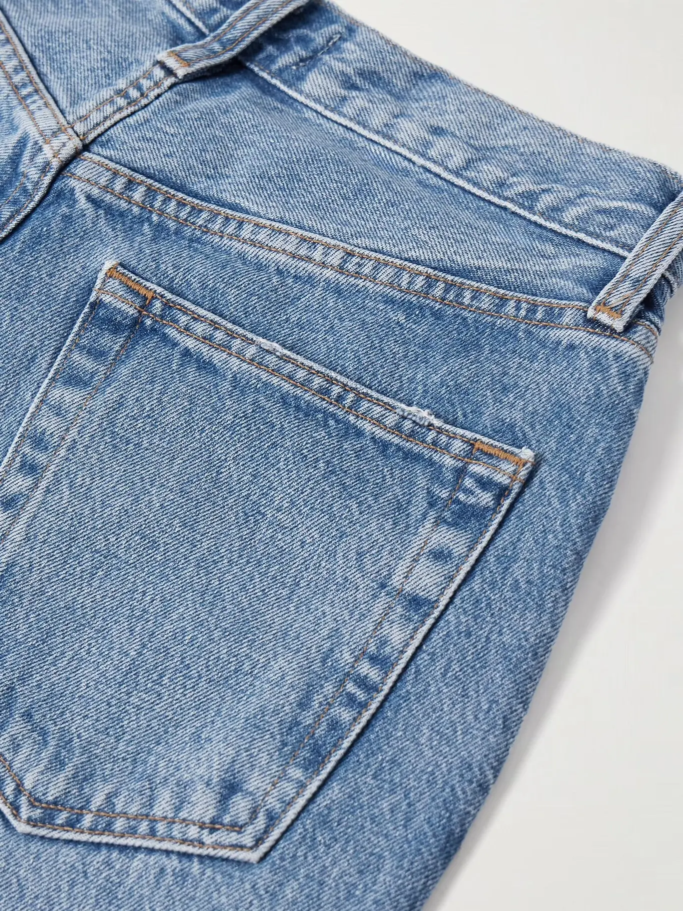 V-waist baggy Jean in Fairway - Image 3
